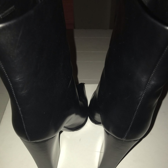 CÉLINE BLACK HEELED BOOTS - Picture 5 of 7